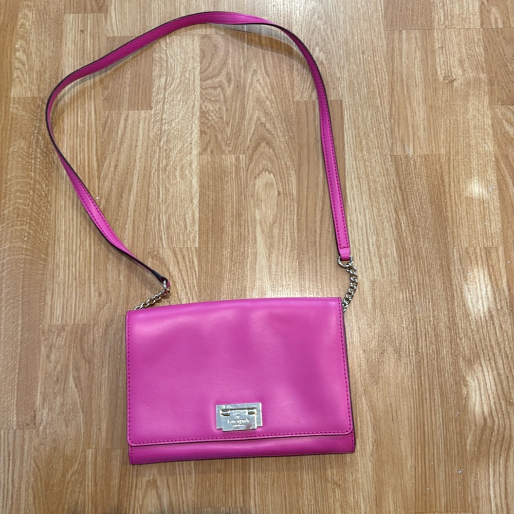 kate spade fuschia purse